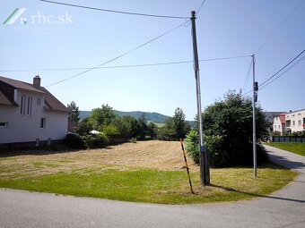 STAVEBNÝ POZEMOK S INŽINIERSKYMI SIEŤAMI 5 MIN OD SVIDNÍKA - - 3