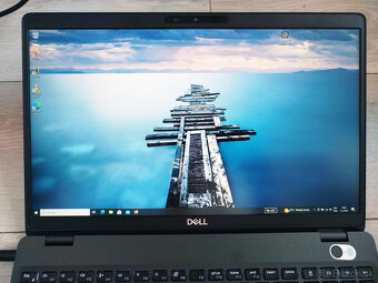 workstation Dell 3541 - Xeon 6-core, 32GB RAM, SSD, Quadro - 3