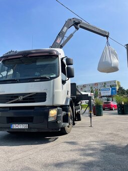 Auto s hydraulickou rukou, nakladna doprava - 3