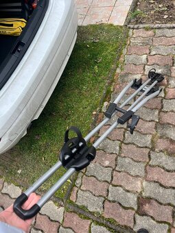 Predám strešný nosič Thule FreeRide 532 - 3