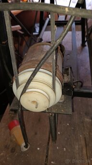 Sústruh na drevo, tokár - 3