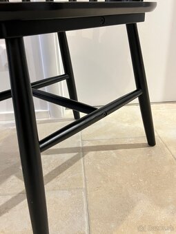 Čierne drevené stoličky 4ks - 3