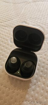 Galaxy Buds FE - 3