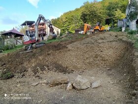 Výkopové práce a osadenie vodovodnej šachty - 3