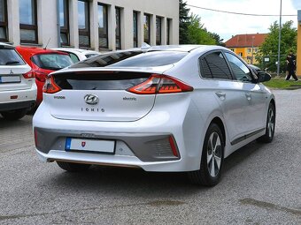 Hyundai Ioniq Electric - 3