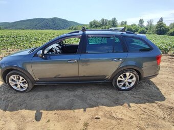 ŠKODA OCTAVIA SCOUT 1.8 TSI 135 KW - 3