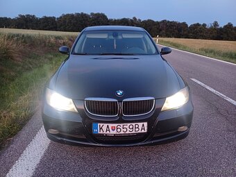 BMW E90 320D - 3