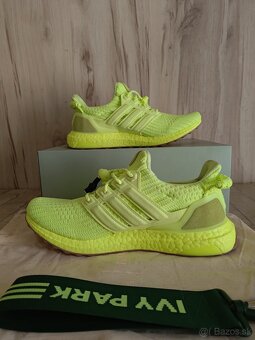 Adidas Ultra Boost OG Beyoncé Ivy Park limited edition - 3