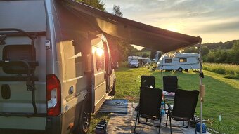 Komfortný karavan Dreamer Campervan XL – automat, 4 miesta, - 3