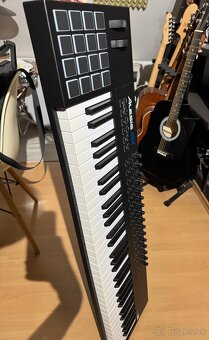 Alesis VI61 MIDI kontrolér - 3
