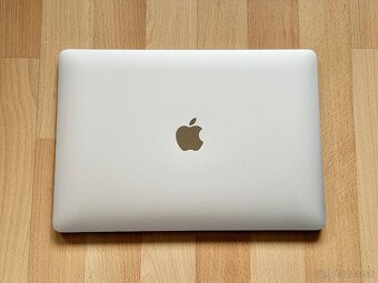 MacBook Air 13", NOVÁ BATÉRIA, TOP STAV - 3
