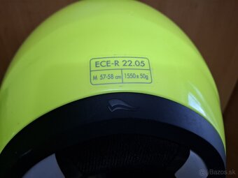 Prilba vyklopna M - 3