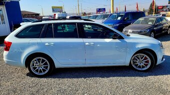 Škoda Octavia Combi 2.0 TDI DPF RS DSG - 3