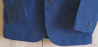 Tmavomodrý oblek pre chlapca 134/140 - 3