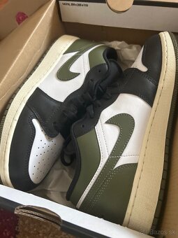 Nike Air Jordan 1 Low - 3