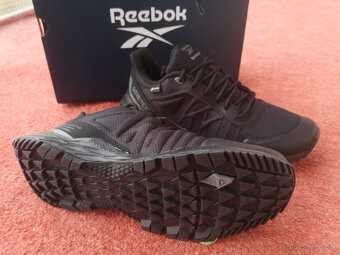 REEBOK dámske gore-tex topánky veľkosť 39 - 3