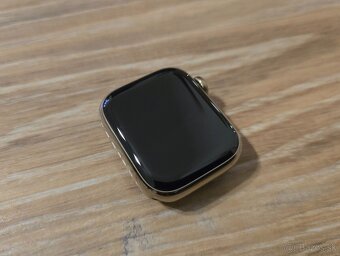 Apple watch 9 41mm Gold Stainless Steel - oceľ LTE cellular - 3