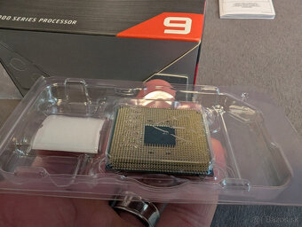 AMD Ryzen 9 5950X - 3
