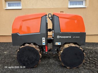 Ježkový vibračný valec Husqvarna LP 9505 - 3