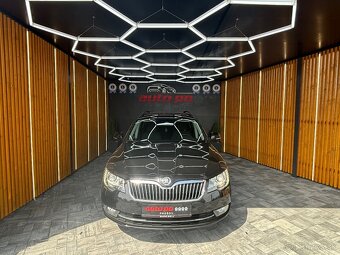 Škoda Superb Combi 2.0 TDI CR 170k Elegance DSG - 3