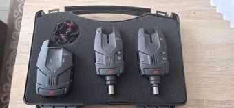 Set signalizatorov 2+1. - 3