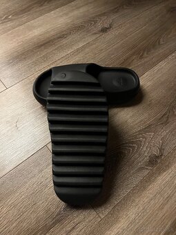 Yeezy slide 41 - 3
