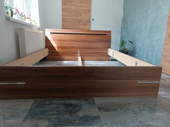 Manželská posteľ - 3