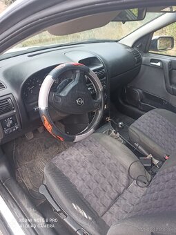 Predám Opel Astra 1.4 benzín 66kw - 3