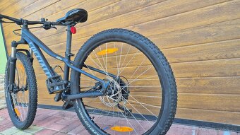 Horský bicykel značky SPECIALIZED - 3