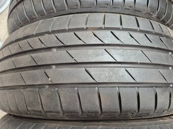 205/60 r16 letné 4 ks KUMHO dezén 6,7 - 6,5 mm - 3