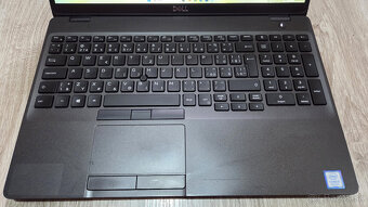 Predám DELL Latitude 5500 - 3