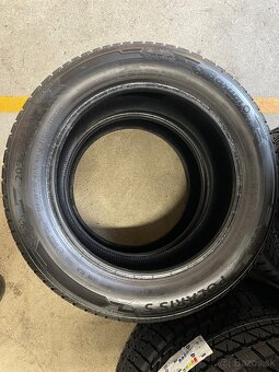 205/55R16 - 3