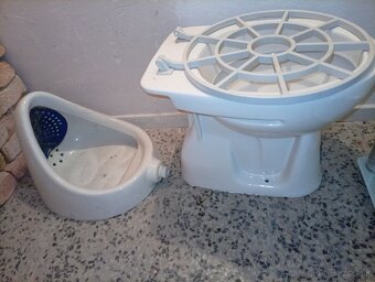 Výlevka , pisoar - 3