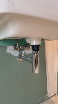 Umývadlo s batériou - 3