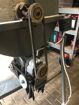 BRÚSKA NA NOŽE - 3