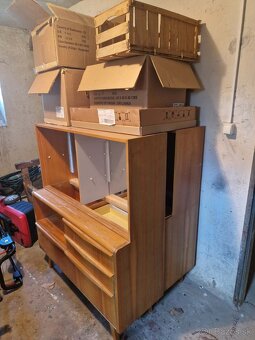 Retro obyvacia stena - 3