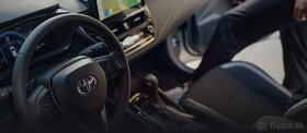 Toyota Corolla na prenájom, combi, hybrid, automat - 3
