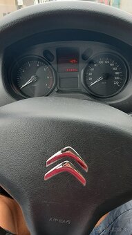 Citroen C-Elysée 1.2 benzín r.v. 2012 - 3