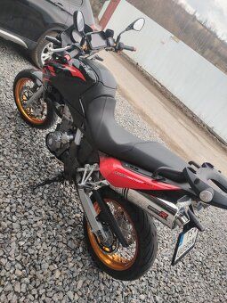APRILIA FACTORY - 3