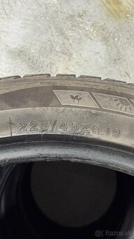 Pneumatiky celoročné 225/45R19 - 3