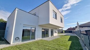 Kvalitná novostavba  5-i rodinného domu, 156 m², Hýľov - 3