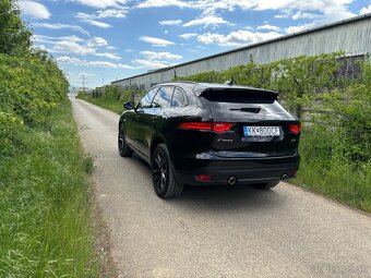 Jaguar F-pace - 3