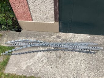 Upínacie listy pre podlahové kúrenie - 3