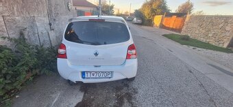 Renault twingo  2 - 3