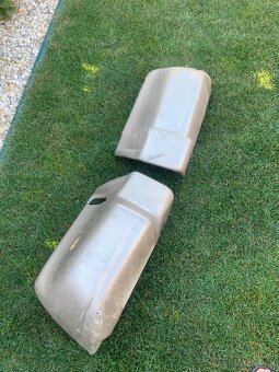 Plasty na zadný nárazník Mitsubushi Pajero ll - 3