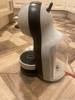 Krups Nescafé Dolce Gusto kapsulový kávovar – málo používaný - 3