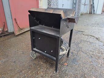 Kováčska vyhňa na uhlie - 3