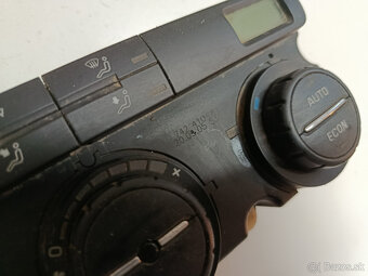 ovladanie kurenia octavia 2 74241061 20€ - 3