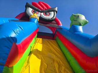 Predám nový skakaci hrad Angry Bird - 3