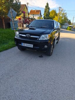 Toyota Hilux pick up - 3